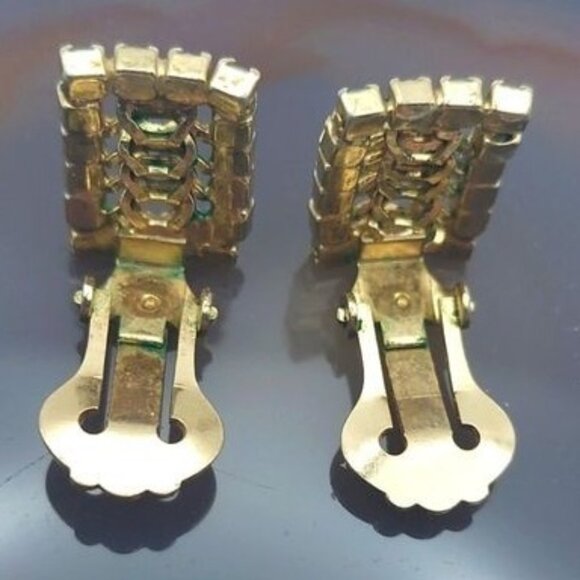 Vintage Hattie Carnegie Art Deco Goldtone Clip Earrings w/ Prong-Set Rhinestones - Picture 4 of 4